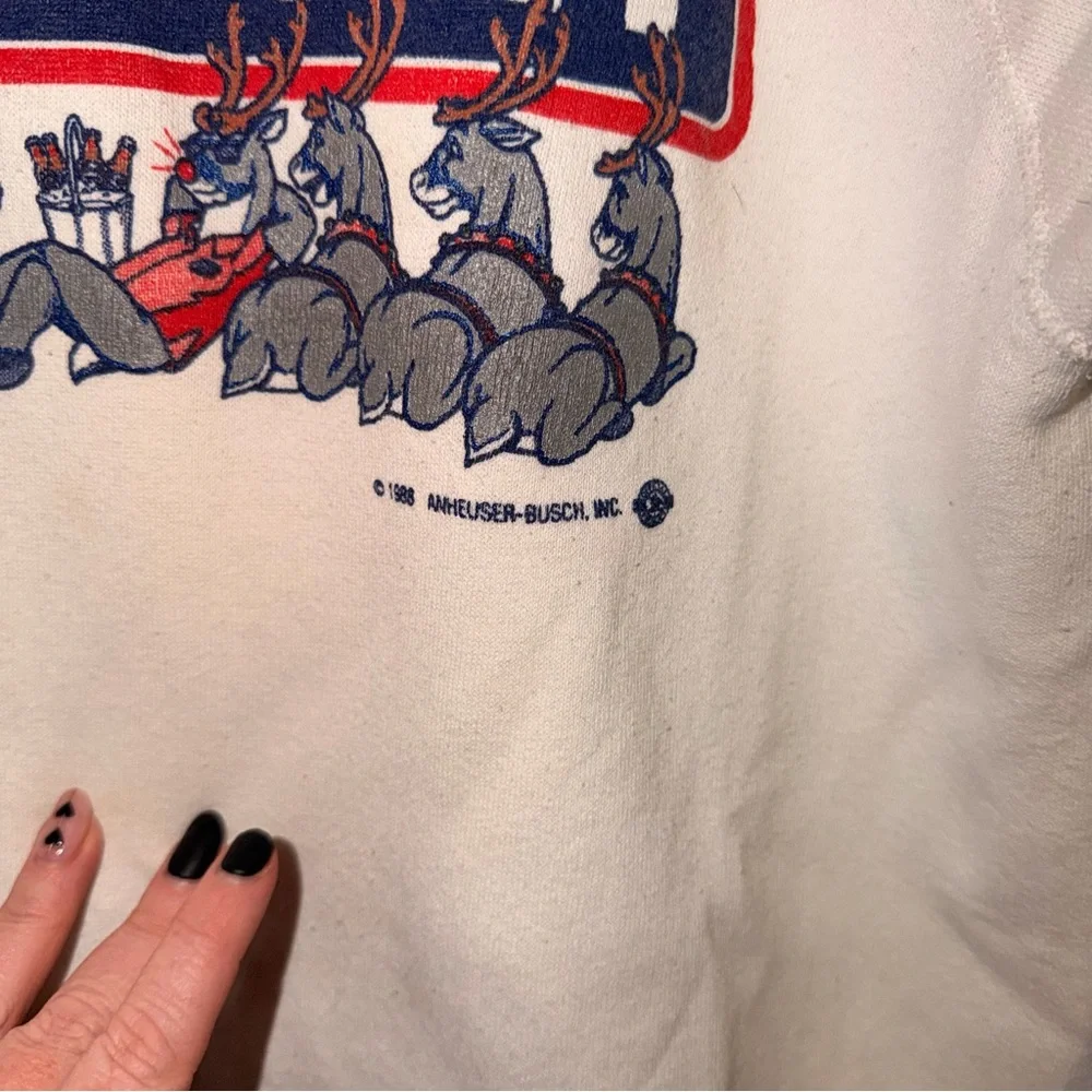 Vintage Budlight Christmas Graphic Sweatshirt Size Large